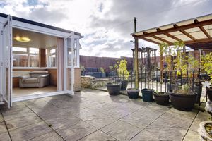 Rear External:- click for photo gallery